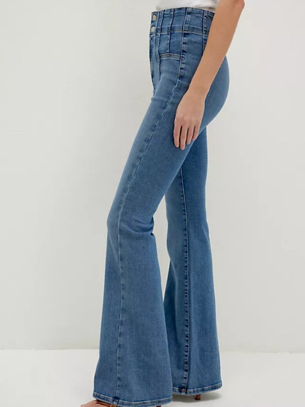 Free People We The Free Jayde Flare Jeans - Size 29